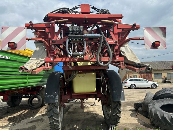 Hardi Commander Plus 2800 Twin Force vontatott légzsákos permetező - Image 5
