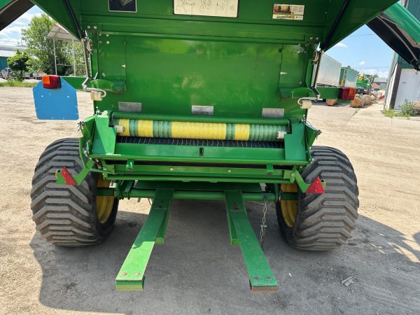 John Deere 854 MaxiCut bálázó - Image 16