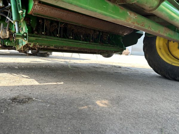 John Deere 854 MaxiCut bálázó - Image 20