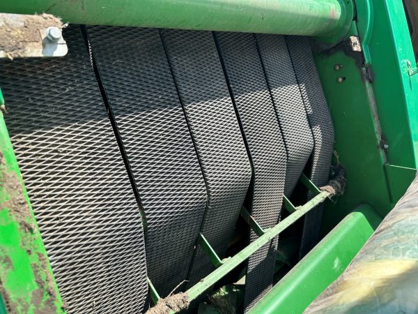 John Deere 854 MaxiCut bálázó - Image 31