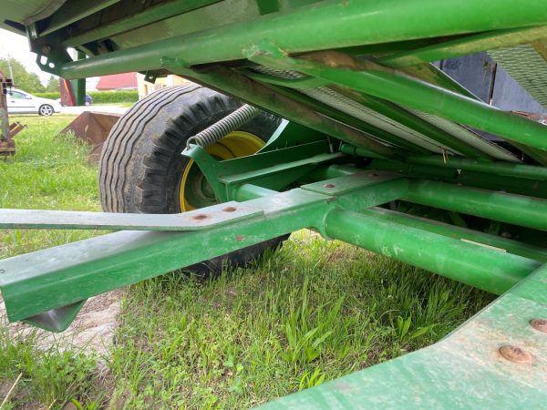 John Deere 852 bálázó - Image 10
