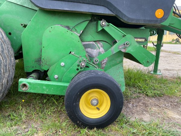 John Deere 852 bálázó - Image 14