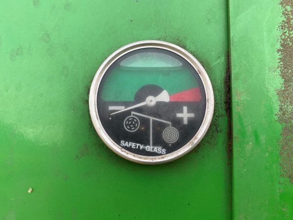 John Deere 852 bálázó - Image 15