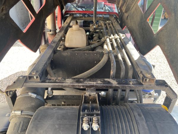 MTZ Belarus 921.4 tractor - Image 36