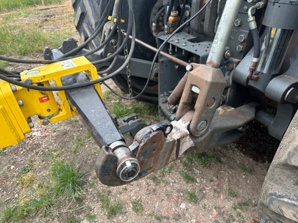 Challenger MT 765B tractor - Image 15