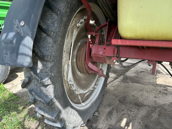 Hardi Commander Plus 2800 Twin Force vontatott légzsákos permetező - Image 17