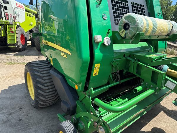 John Deere 854 MaxiCut bálázó - Image 34