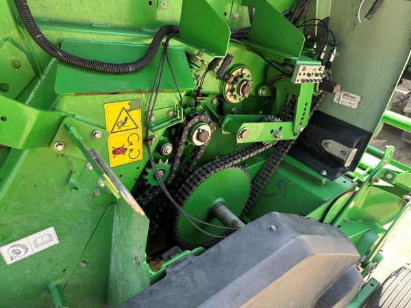 John Deere 854 MaxiCut bálázó - Image 41