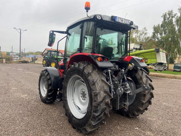 Massey Ferguson M5711 tractor - Image 8