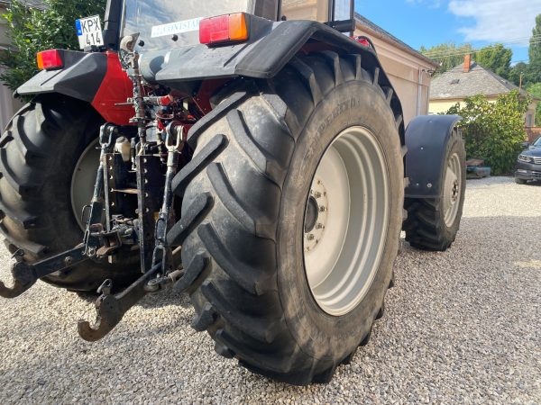 Same Laser 150 DT tractor - Image 28