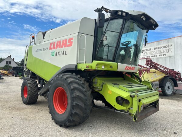 Claas Lexion 550 kombájn - Image 4