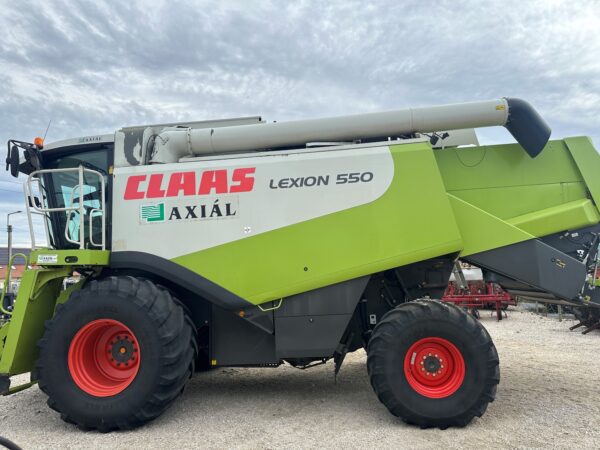 Claas Lexion 550 kombájn - Image 9