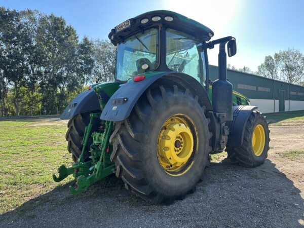 John Deere 8370R tractor - Image 6