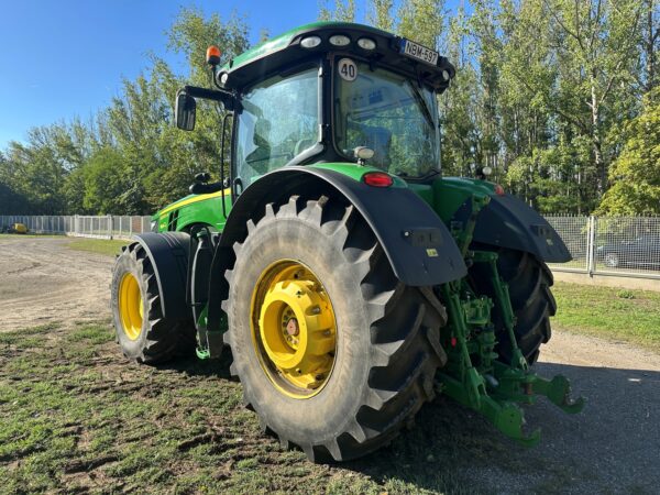John Deere 8370R tractor - Image 8