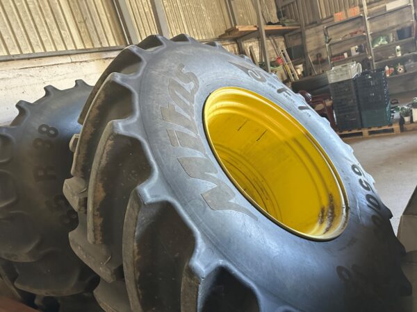 Ikerkerék 650/85 R38 Mitas - Image 6